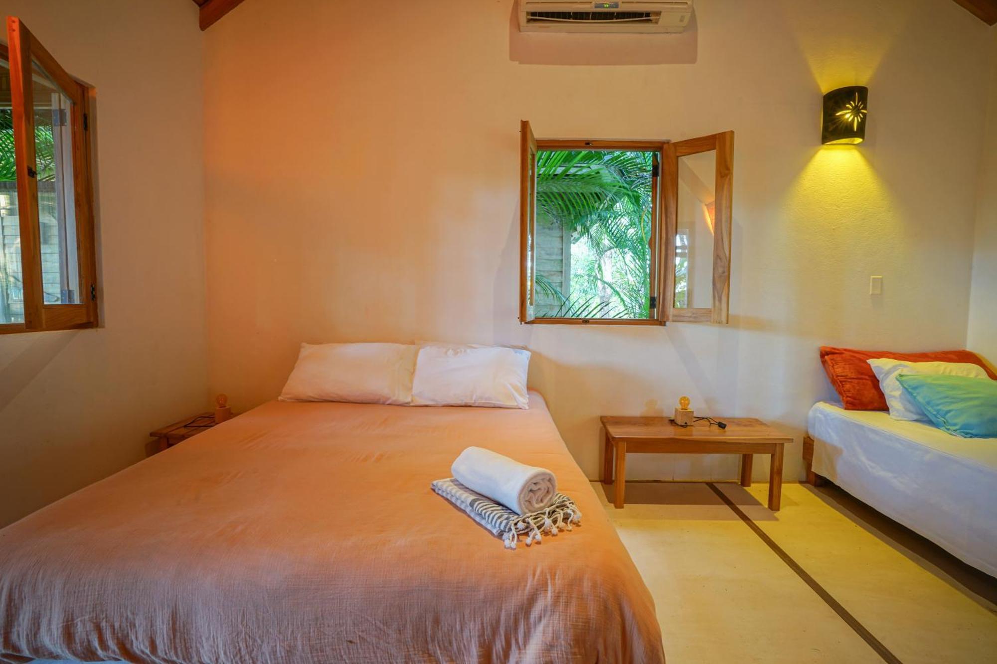 Calamocha Lodge Playa Santa Teresa  Esterno foto